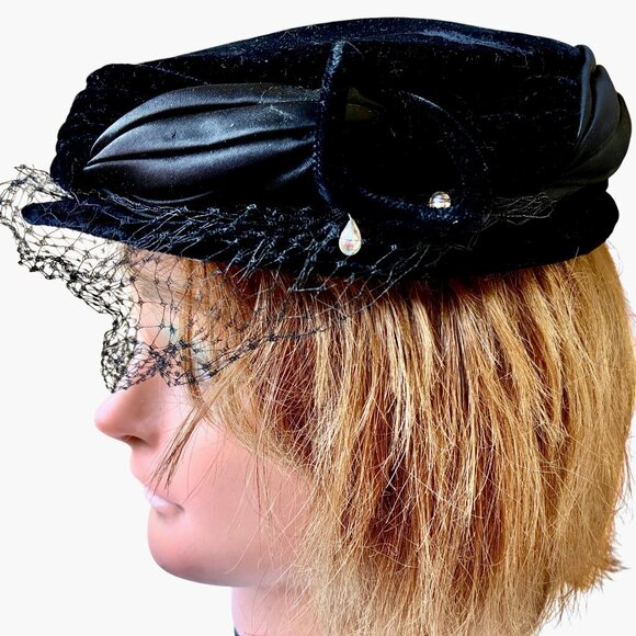 Vintage Black Velvet Satin Pillbox Hat Veil 1950s 60s Cocktail Formal main image 14